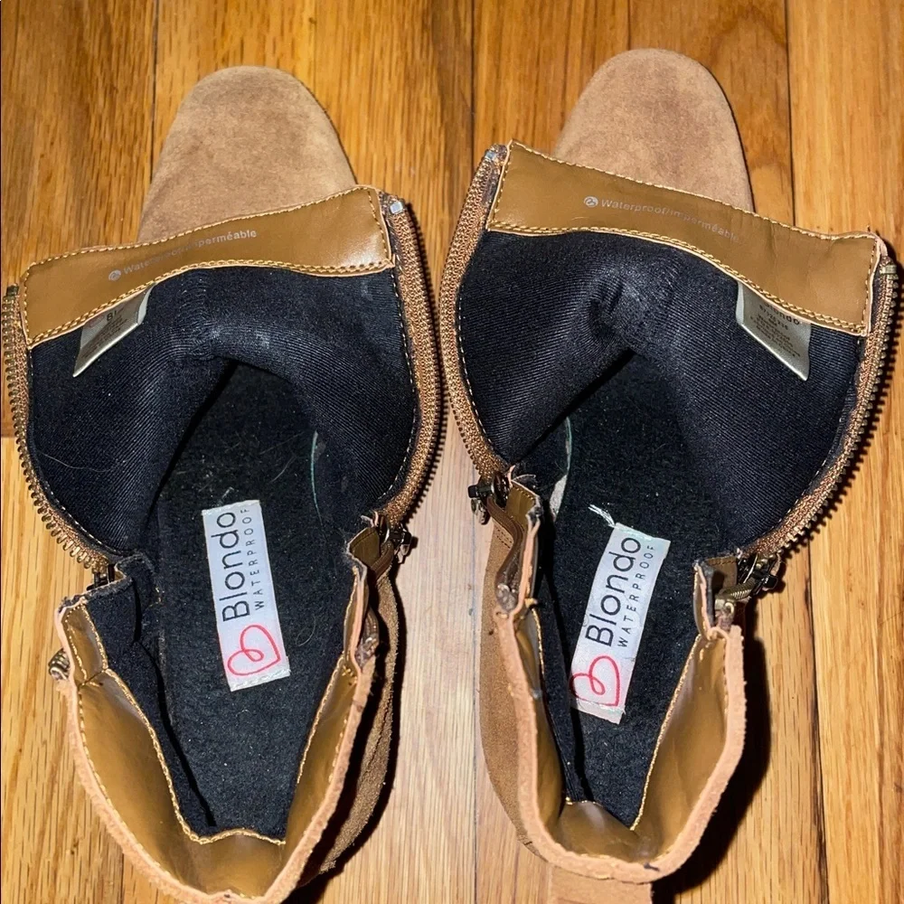 BLONDO Siena Suede Waterproof Chunky Winter Ankle Booties EUC. Size 9